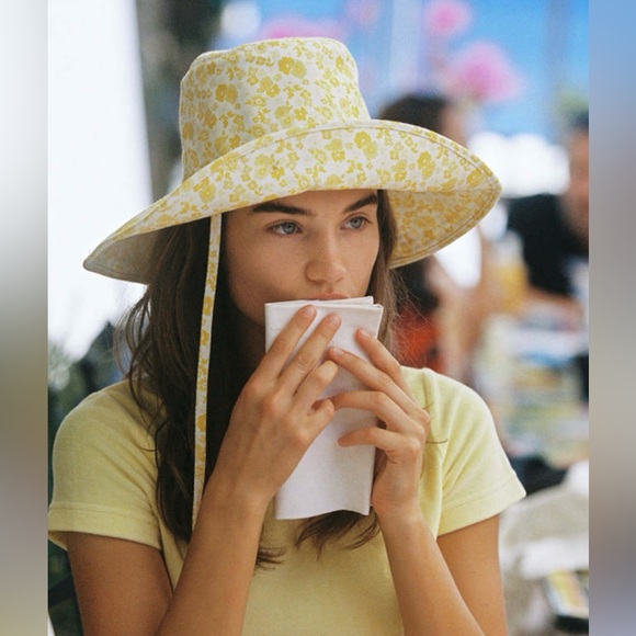 Lack of Color Yellow Holiday Hat Sunshine Bloom Size small/medium - Picture 3 of 7